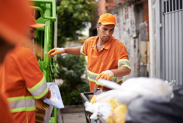 Best Garage Cleanout Services  in Mount Plymouth, FL